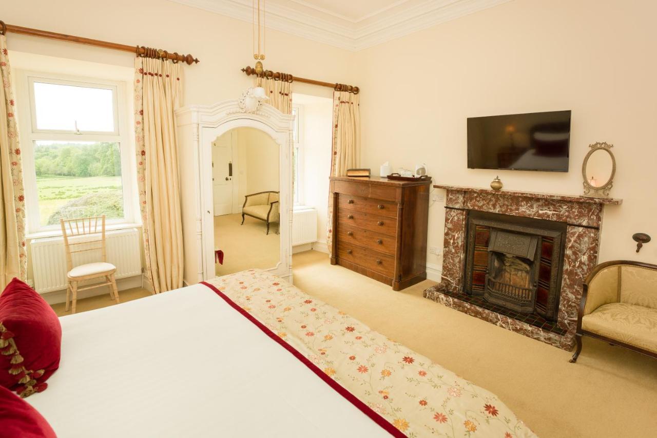 Springkell Hotel Eaglesfield Bagian luar foto