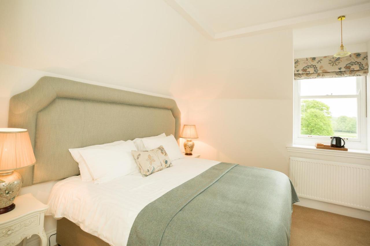 Springkell Hotel Eaglesfield Bagian luar foto