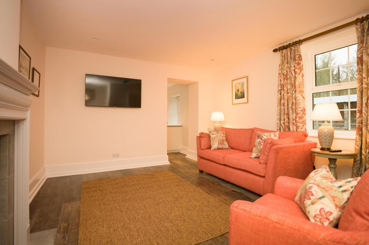 Springkell Hotel Eaglesfield Bagian luar foto